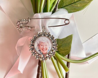 Bouquet Photo Charm Wedding Bouquet Memory Charm of Mom or anyone on a pin Bridal Shower Gift customized with your picture