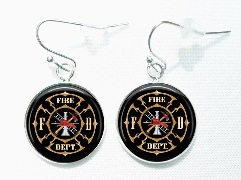 STERLING SILVER FIREFIGHTER HELMET HAT CHARM .75 x.50 INCHES MADE IN THE U.S.A.