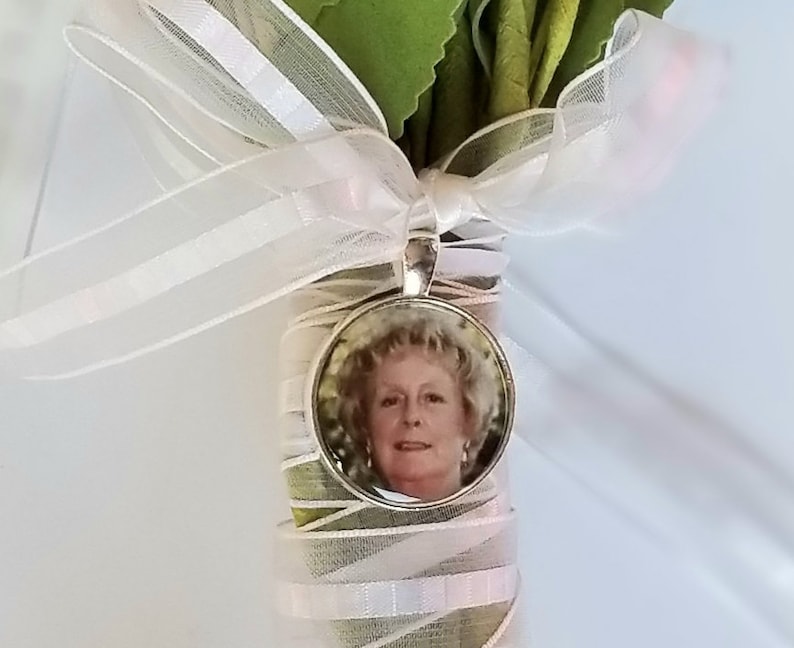 Memorial Necklace with photo of loved one and personalized words on the back sympathy pendant in loving memory of Mom Dad Grandma Grandpa