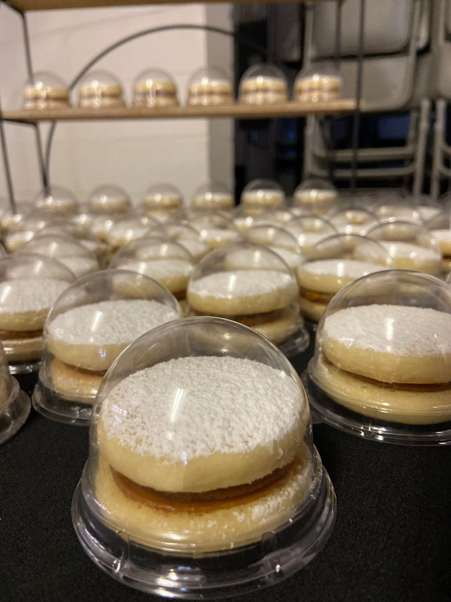 Alfajores, Dulce de leche Cookies