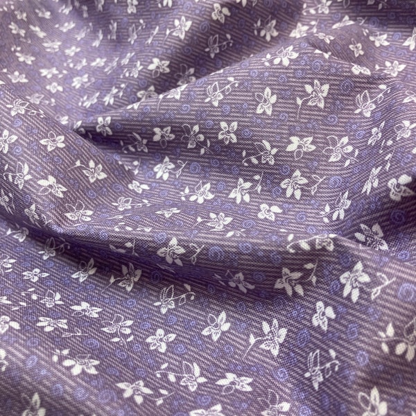 Cotton Reproduction Fabric - Lavender with purple floral - 20th C. Retro 1920-1950 - by the yard - 45" WIDE - EP Cotton #515