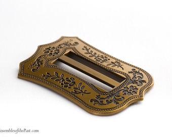 BRASS - Antique Gold Mid 19th-Century Reproduction Buckle - Ensembles of the Past - "Shield" - 1825-1870 - Fits a 1.5" ribbon/belt