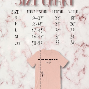 Op de afbeelding: Maattabel voor een T-shirt met maten in inches voor borst, lengte en breedte. De tabel toont de maten S, M, L, XL en 2XL.