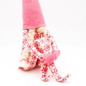 PIXIE KNEE HUGGER Gnomo Patrón de costura, Regalos para niñas, Regalos de Navidad, Gnomo de poste de cama, Gnomos de hadas, Patrón de gnomo de niña, Regalos de gnomo