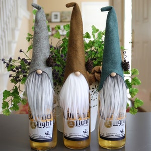 ボトルトッパー ノームパターン、クリスマスギフト、ワインコージー、友人へのギフト、ワインギフト、ビールコージートッパー、友人へのギフト、お酒パーティーの記念品