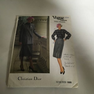Vogue 1600  Sewing Pattern Christian Dior Misses Jacket Skirt Blouse Power Suit Very Loose Fitting Lined Jacket Straight Skirt  Size 12