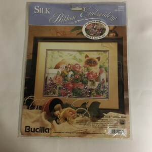 Lot De 3 Rubans De Soie Bucilla Pour Broderie, Ornements Arbres De Noël 83620