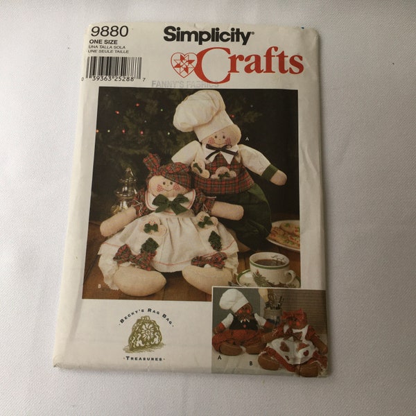 Simplicity Crafts 9880 Sewing Pattern Gingerbread People Soft Sculpture Doll 16 “ Body Cookies Clothes Shirt Hat Christmas Holiday Decor DIY