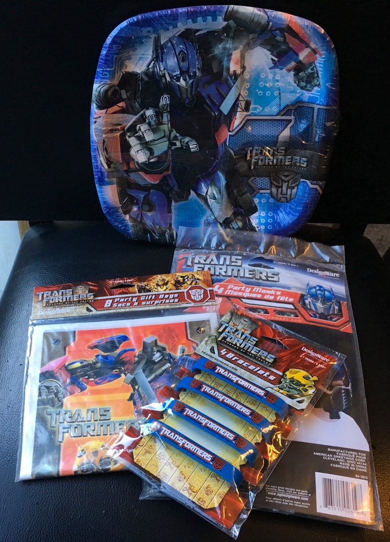 Transformers Revenge Of The Fallen Birthday Party Pack 8 Dinner Plates 4 Masks 8 Gift Bags 4 Bracelets Dream Works 2007 Movie Hasbro
