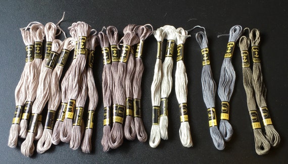 231: Anchor Stranded Mouline Cotton Skein - 8m 231: Anchor Stranded Mouline Cotton Skein - 8m