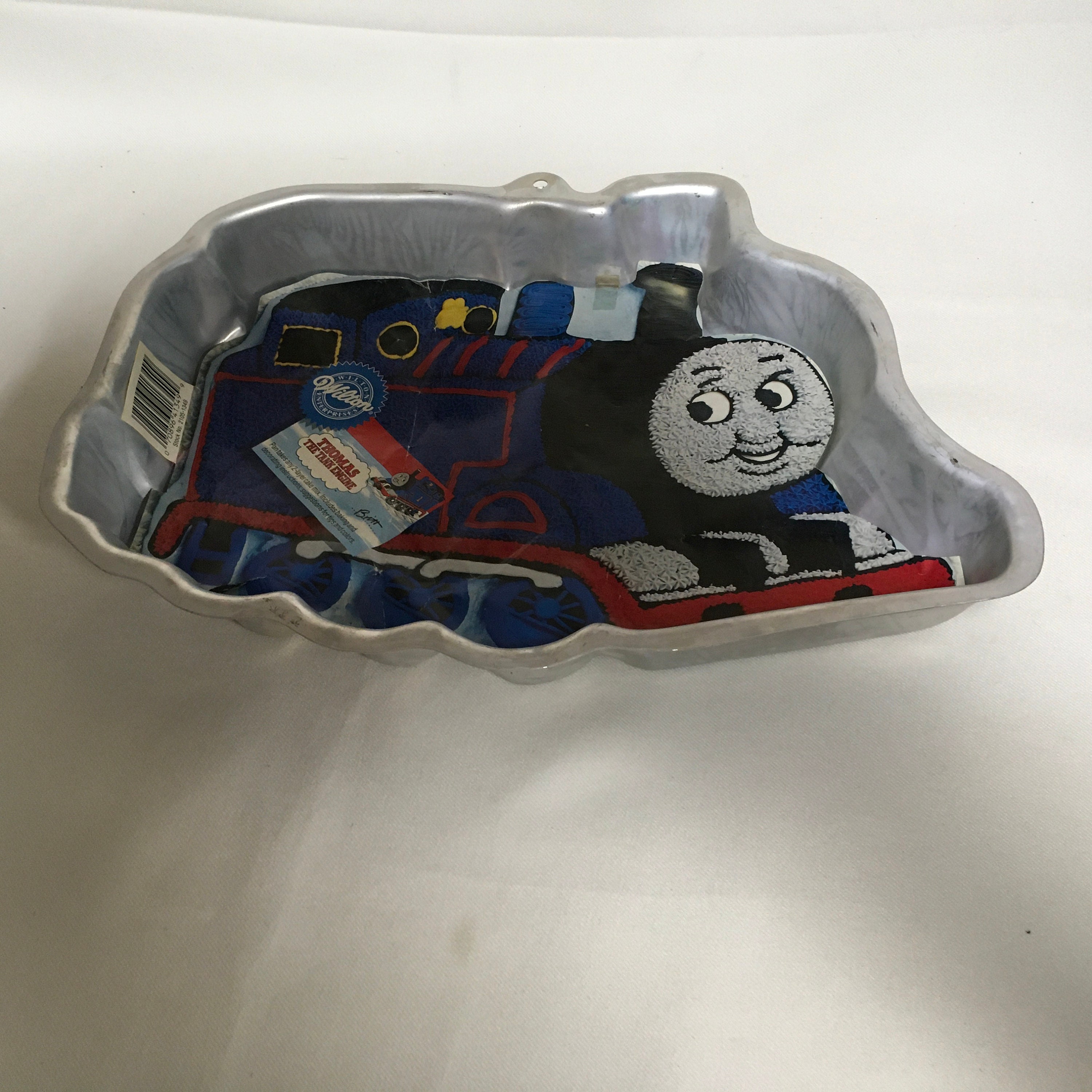 Thomas the Train cake using Wilton cake pan for 3D train