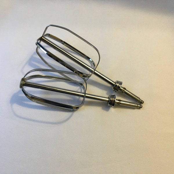 Oster Regency Kitchen Center 9000 Series  Mixer Replacement  Beaters Set Of 2 7 1/2 “ Ring Collar