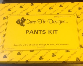 Sure Fit Designs Hosen-Kit Designer Jeans Zeichnung Pull On Bund Falten Fliegen Verschluss vorne