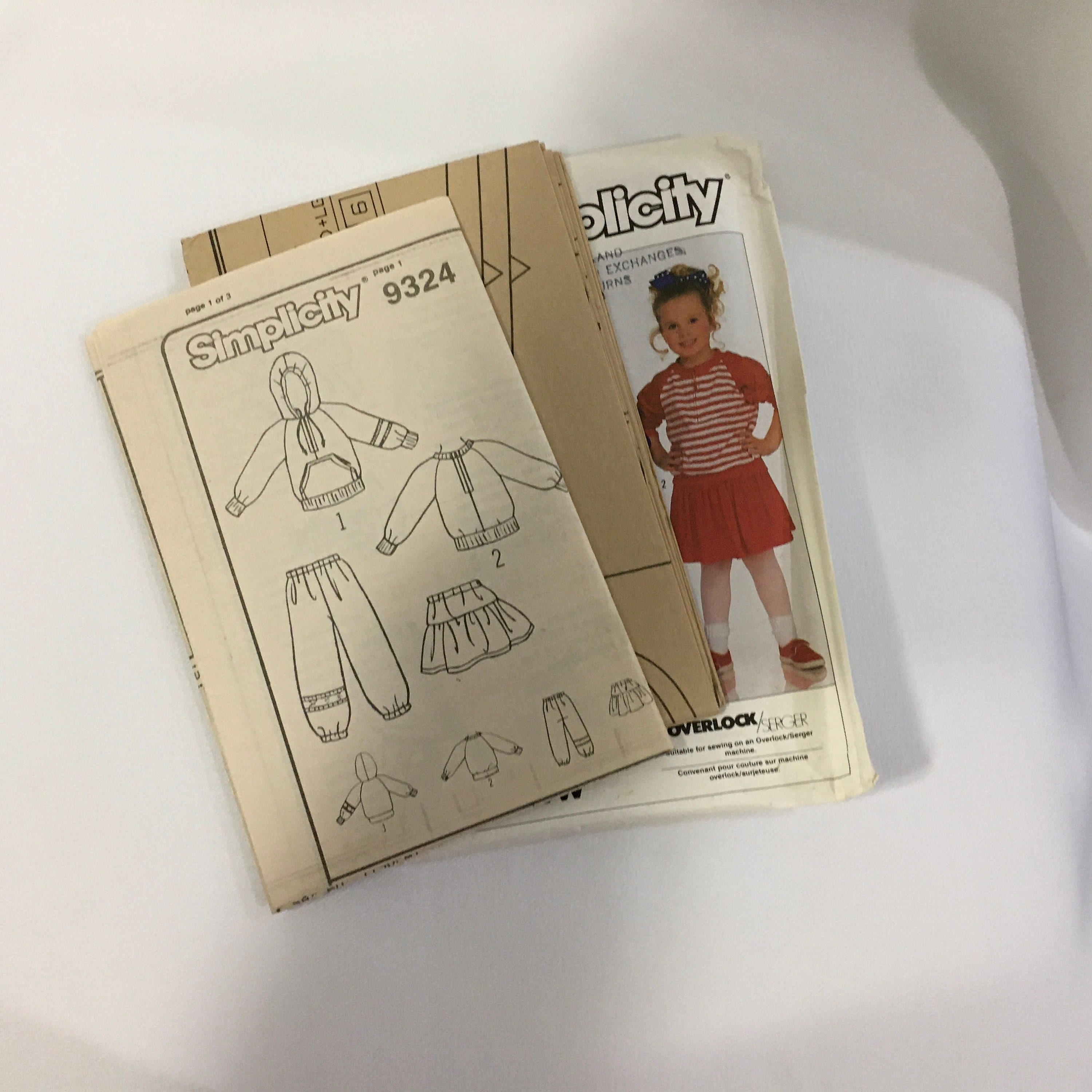 Simplicity 9324 Sewing Pattern Child's Knit Pull on Pants
