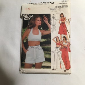 Butterick 4854 Sömnadsmönster Misses Halter Topp Kjol Shorts Tättsittande Halter Topp Bak Knäppt Självhäftande Halter Knytband Storlek 12
