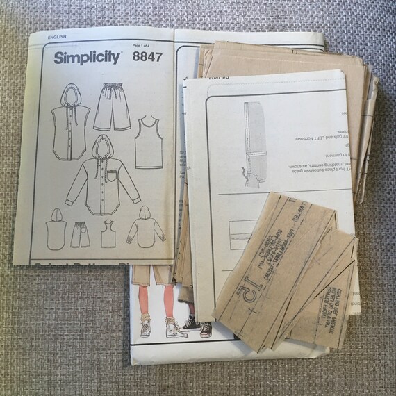 Simplicity 8847 Sewing Pattern Misses Men's Teen Boy's Shorts Tank