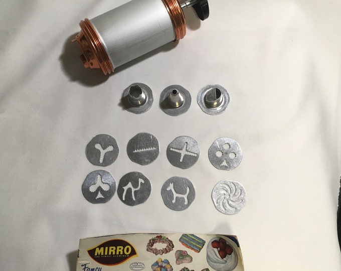 Mirro Aluminum Decorator Cookie Press Set 8 Disks for Cakes Cookies