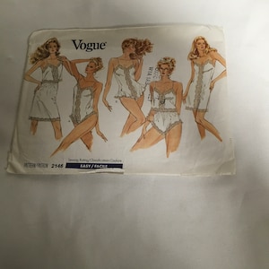 Vogue Sewing Pattern 2146 Lingerie  Slip Camisole Half-Slip Panties Teddy Straight Half Slip Bias Panties Snap Crotch Closing Size XS S M