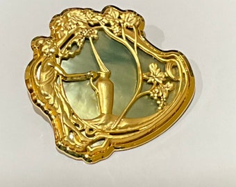 Duri Art Nouveau Brooch Pin  Gold Tone Abalone Shell Woman Lady Gathering Wine Water In Pitcher Grapevine Vineyard