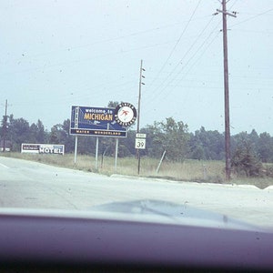 Vintage 35mm Slide Welcome To Michigan Sign 1968