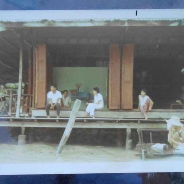 Vintage Original Photo Snapshot THAILAND BANGKOK Street Scene Canal House People