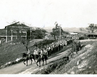 Vintage Photo Snapshot Hawaii 1920s Military Soldiers Marching Column