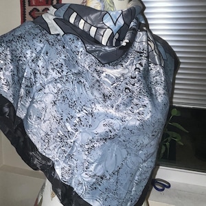 Picasso scarf silk from France