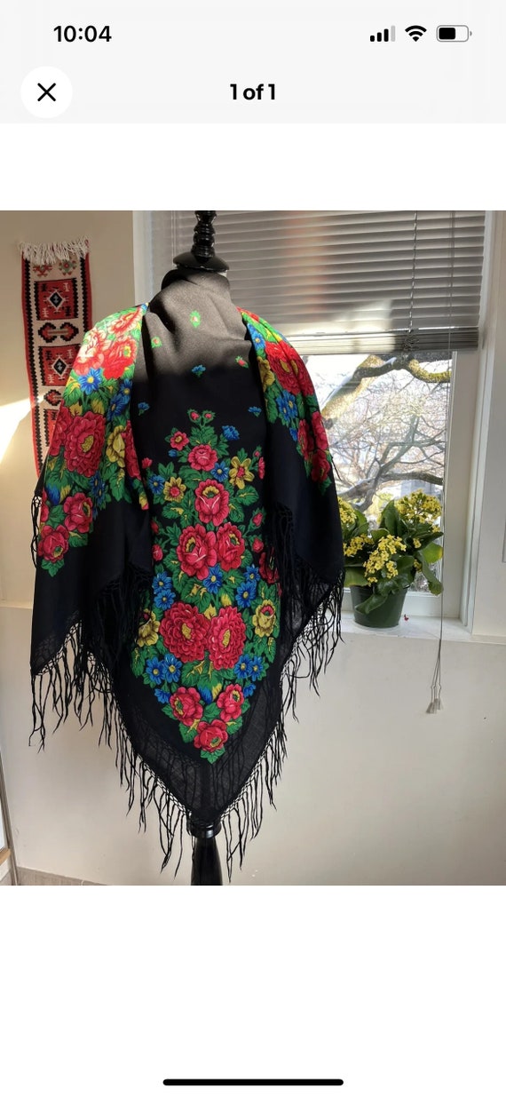 Wool vintage ukrainian shawl head scarf