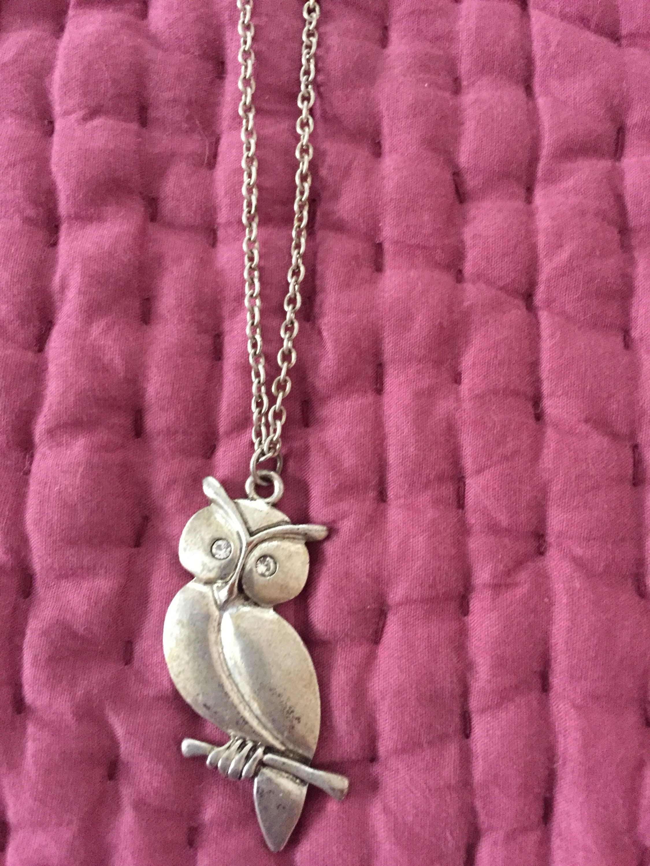 Silver chain with owl pendant