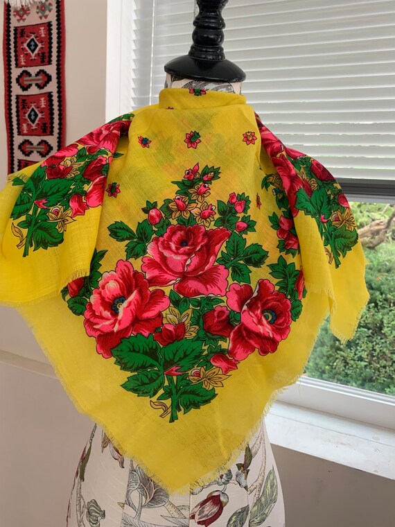 Ukrainian wool shawl yellow with flower print