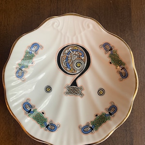 Irish ash tray plate