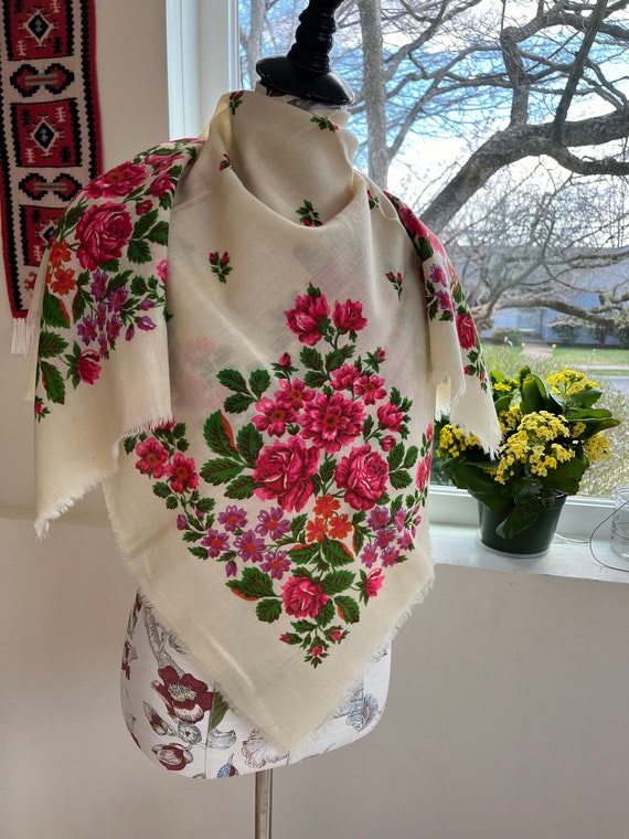 Vintage Big russian wool shawl Pavlovo posad with… - image 1