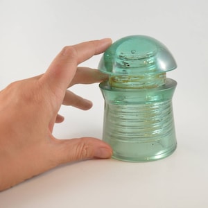 Aqua Blue Glas Isolator, Vintage Glas Isolator, CD 408 Isolator