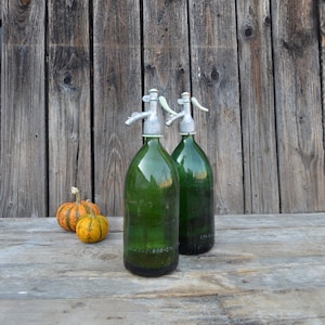 Deep Emerald Green Vintage Seltzer Bottle