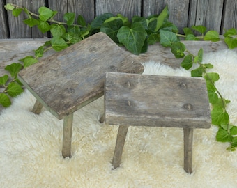 Taburete de ordeño de madera primitivo: soporte rústico para plantas de granja