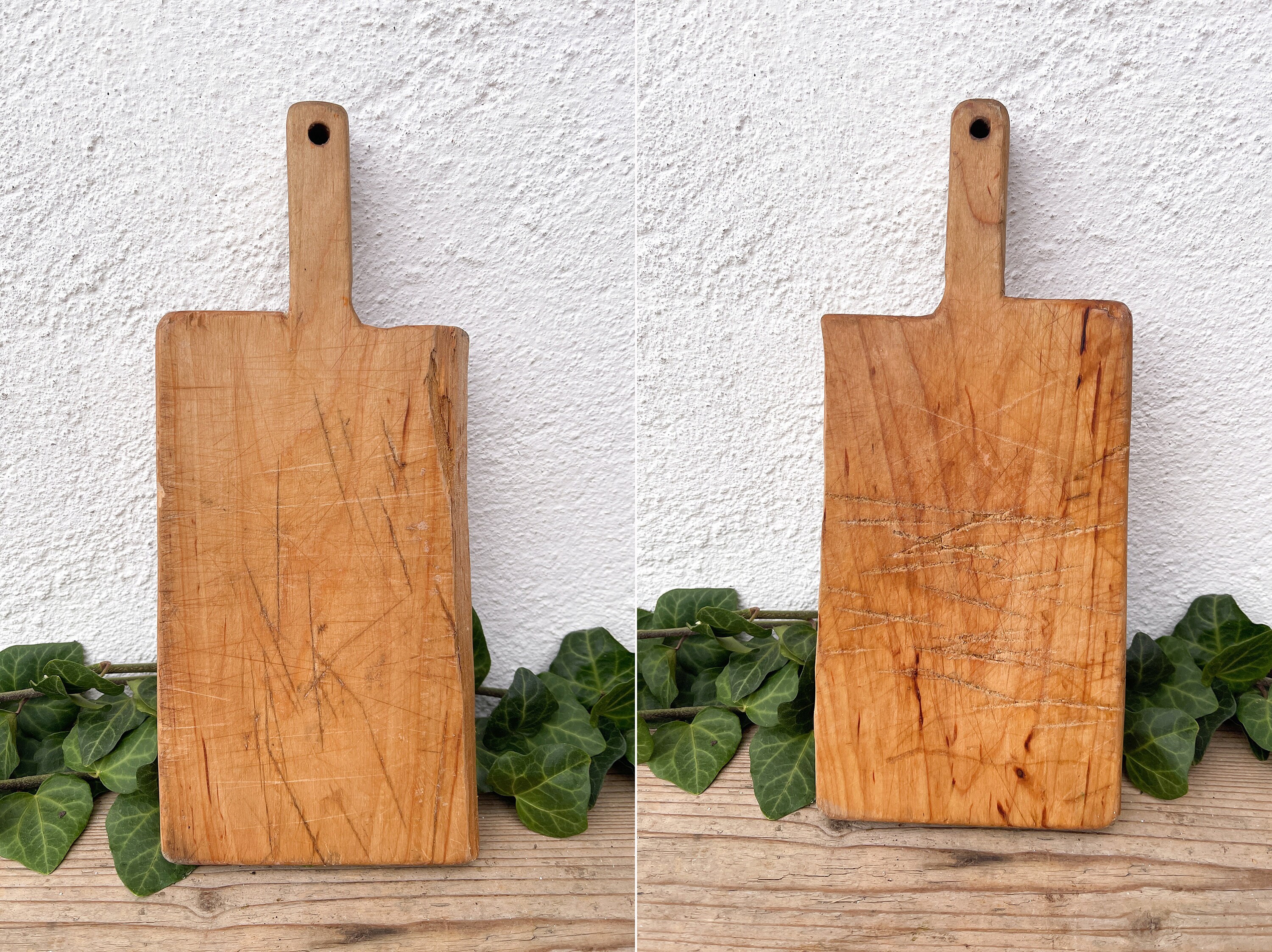 ヴィンテージの木製カッティングボード、原始的な食品写真用小道具