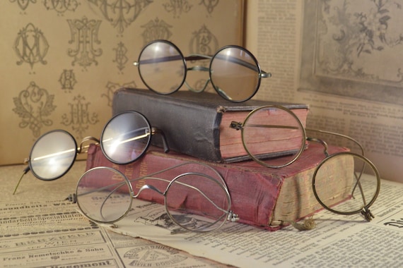 Antique Spectacles, Windsor Style Round Eyeglasse… - image 1