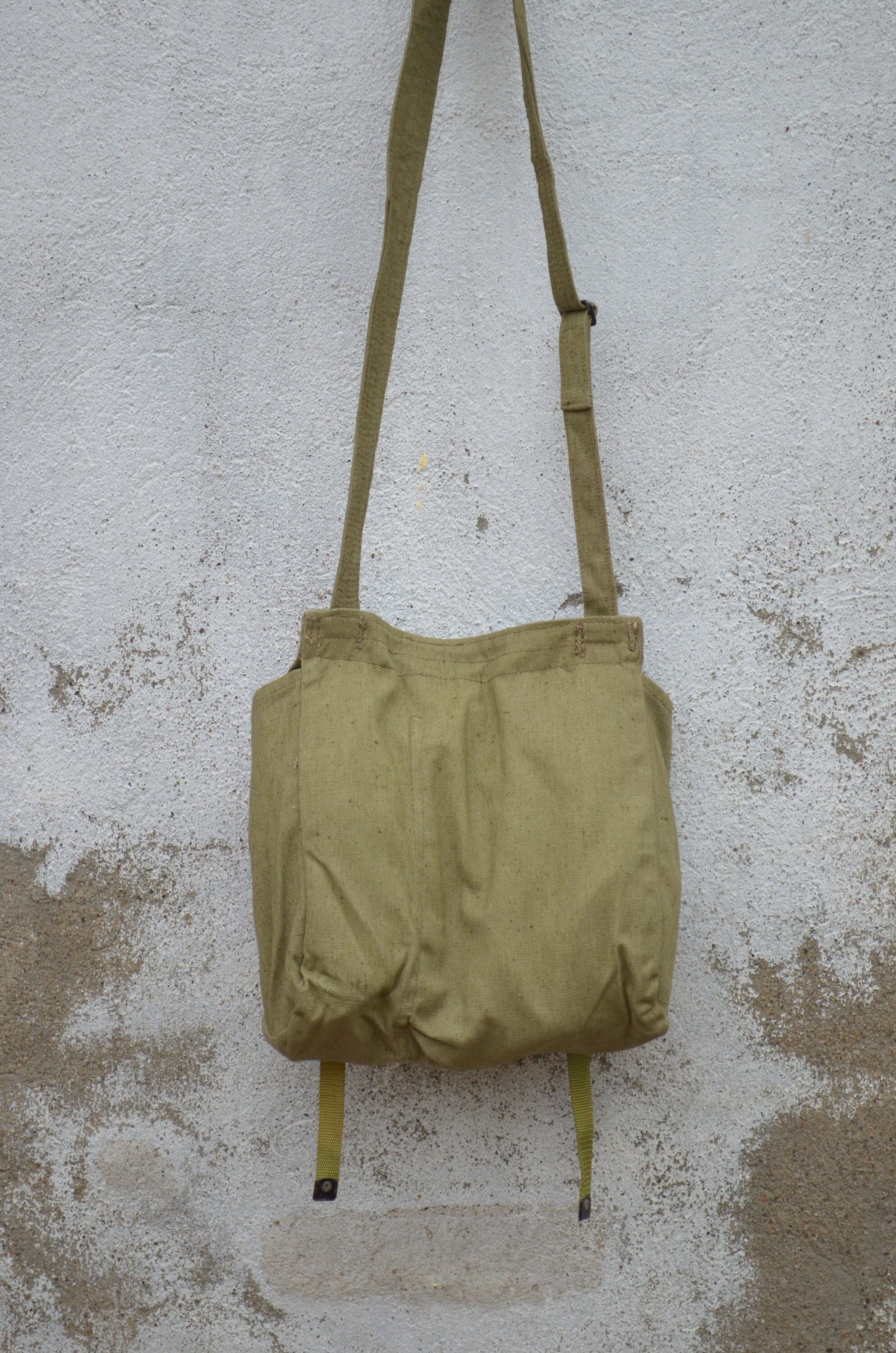 VINTAGE MILITARY CARGO UTILITY MESSENGER BAG OLIVE GREEN SI 290