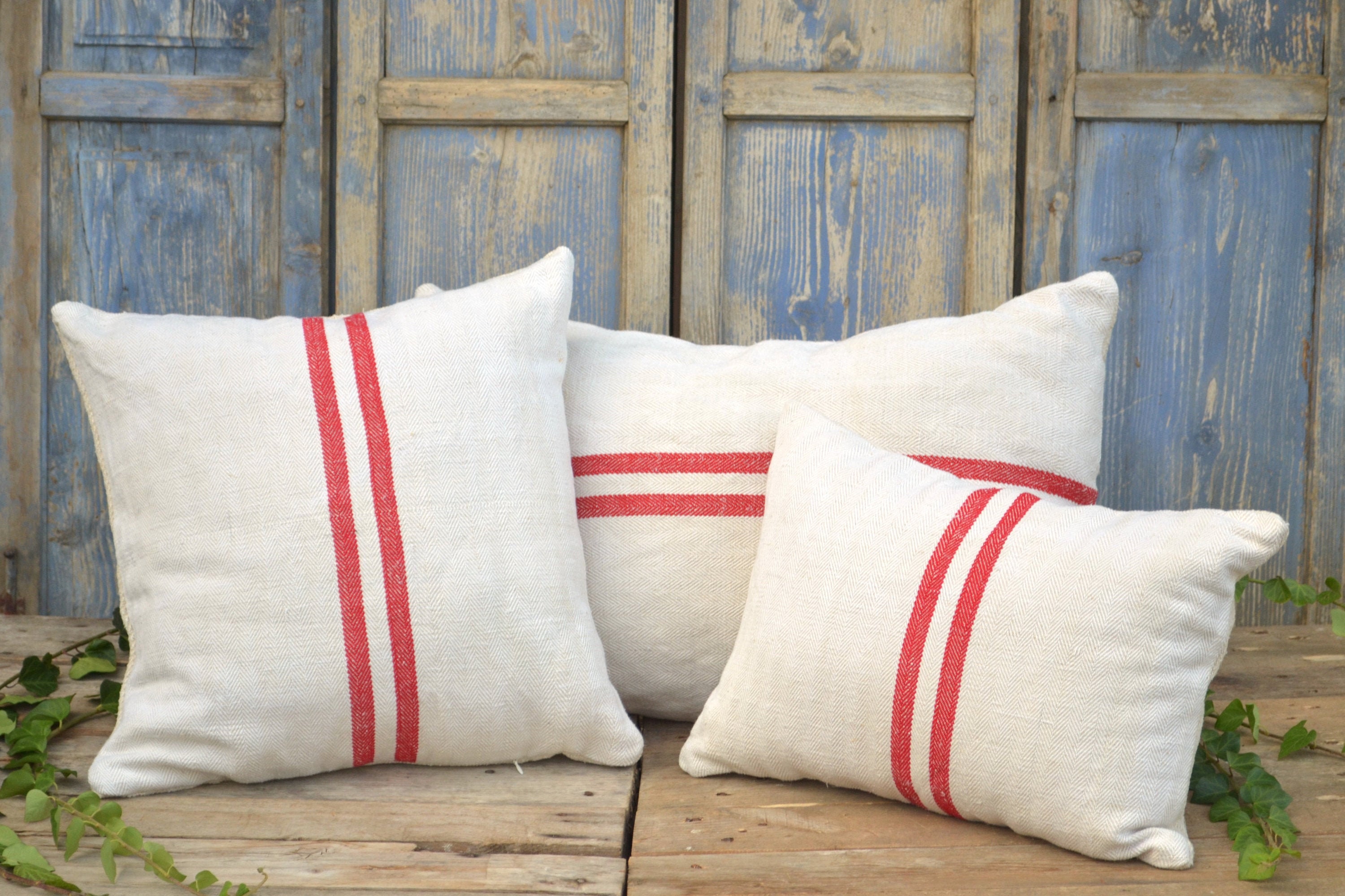 Hand stitched linen cushion cover 50x70cm (6 colours)