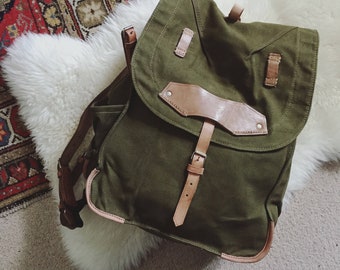 Sac à dos excédentaire de l’armée NOS, sac militaire vintage jamais utilisé, sac à dos en toile lourde