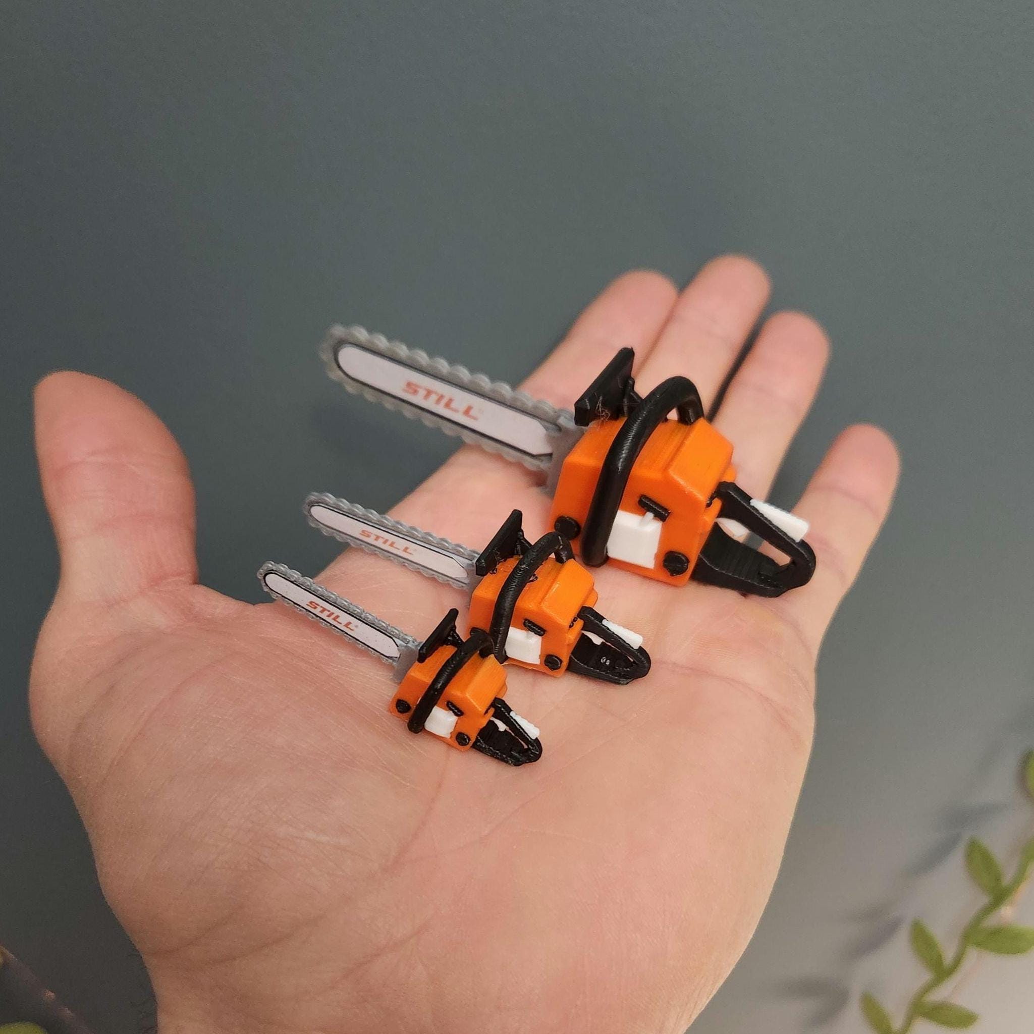 Miniature Chainsaw Model: 1/10, 1/18, 1/24 Scale RC Accessory - Etsy