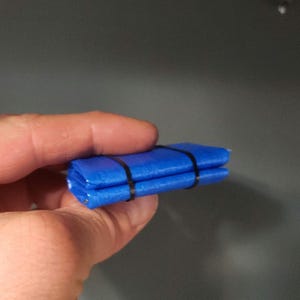 1/10 schaal gevouwen zeildoek voor rotscrawlers schaal vrachtwagens miniatuur diorama NECA Toys RC-accessoire voor RC garage Schaal 1/18 en 1/24 beschikbaar
