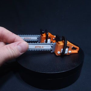 Still Chainsaw 1/10  1/18 1/24  Scale RC Accessory NECA toys Action Figure Chain Saw Miniature Doll House Garage Rock Crawler Accessories