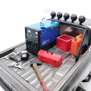Scale Service Welder RC Model Accessory Rock Crawlers  1/10 1/18 1/24 Scale Garage Miniature Diorama Neca Toys Action Figure SCX10 TRX4