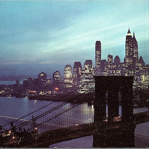 VTG Cala la notte da cartolina non postata nello skyline del ponte di Brooklyn di Lower Manhattan New York City NY 514 122-D-40 54649 Kodachrome R. Rafflus Dextone