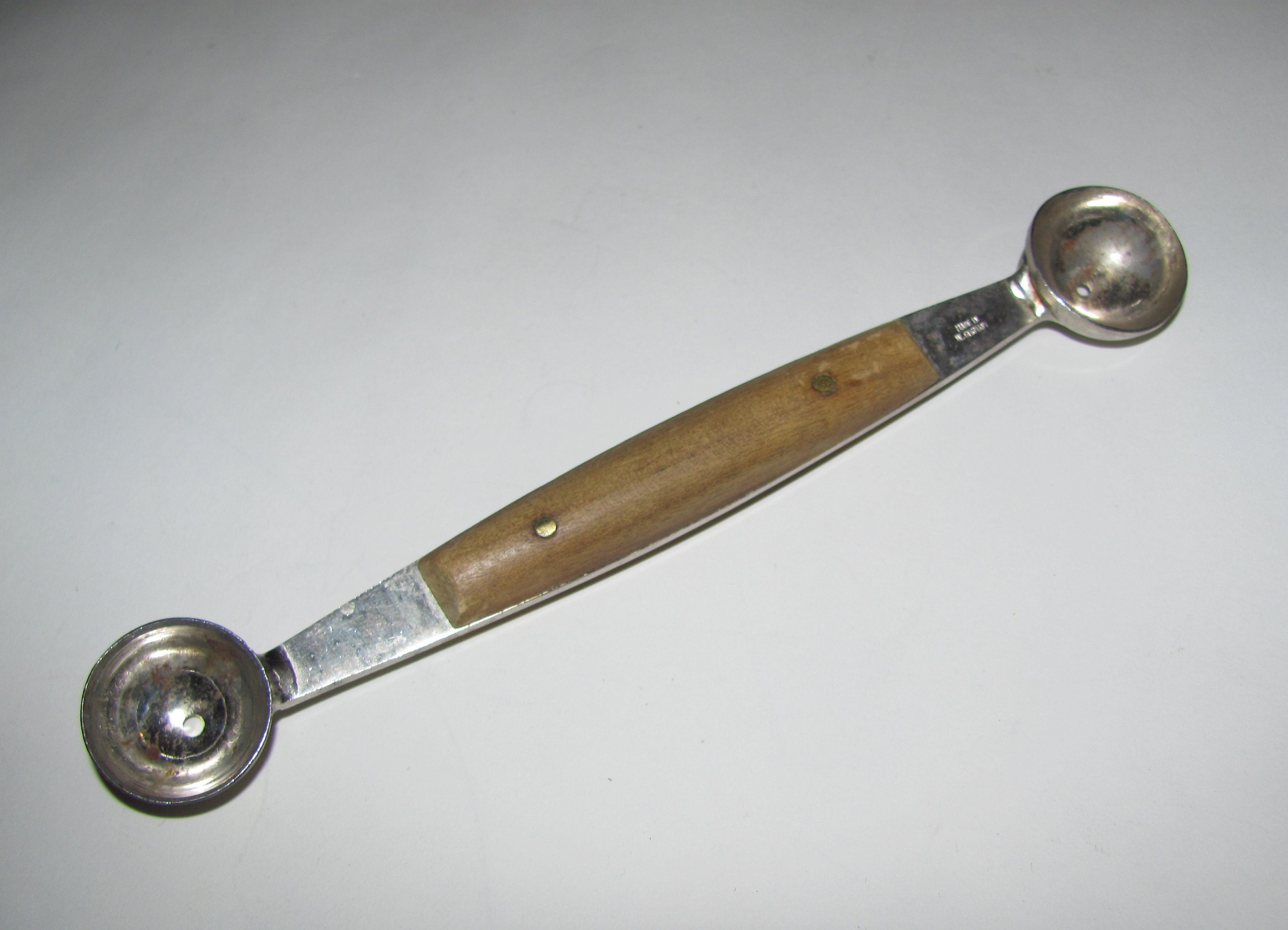 Vintage Double Sided Melon Baller Metal con manico in legno Etsy