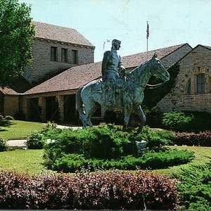 Stara pocztówka z 1960 r., Will Rogers Memorial Claremore Oklahoma OK Baxtone 41790, luty 1960 r., stempel pocztowy Lawton OK