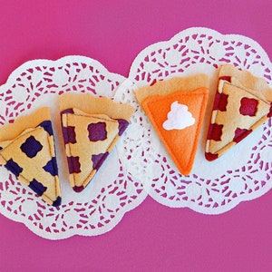 Pie Slice Catnip Toy Pie Cat Toy, Catnip Pie, Thanksgiving Cat Toy image 1