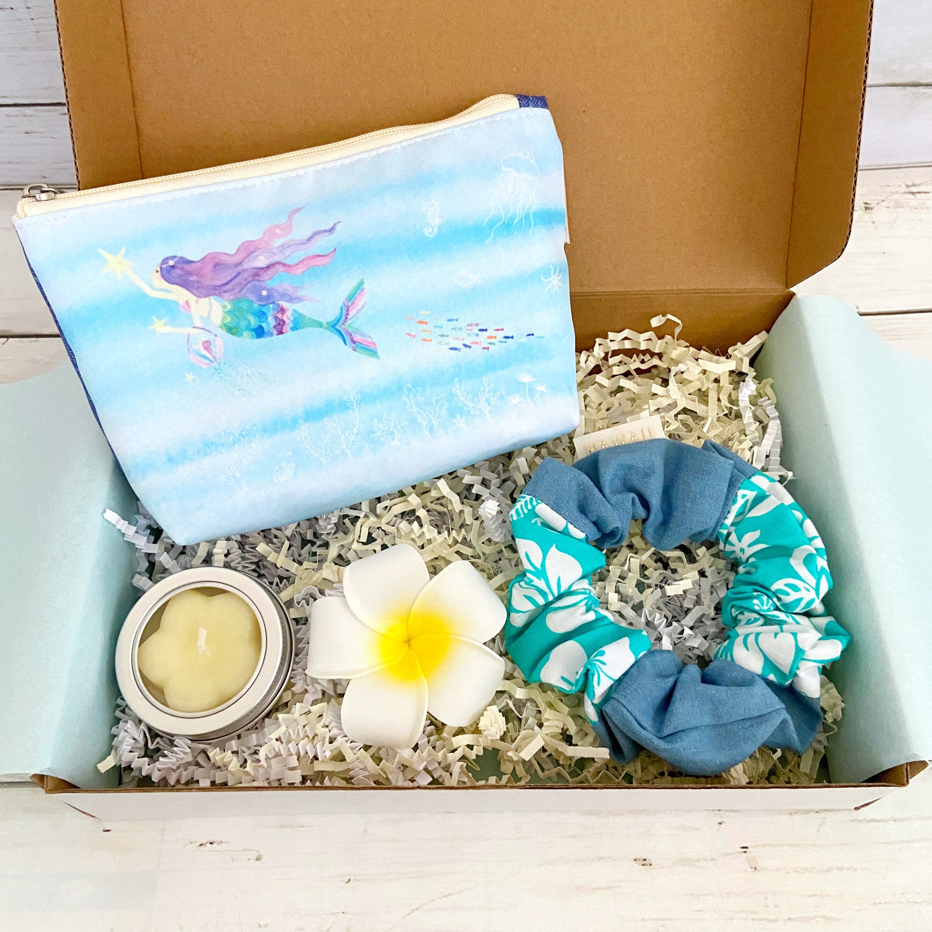 ALOHA Gift Box / Hawaii Gift Box / Birthday Gift / Made in Etsy