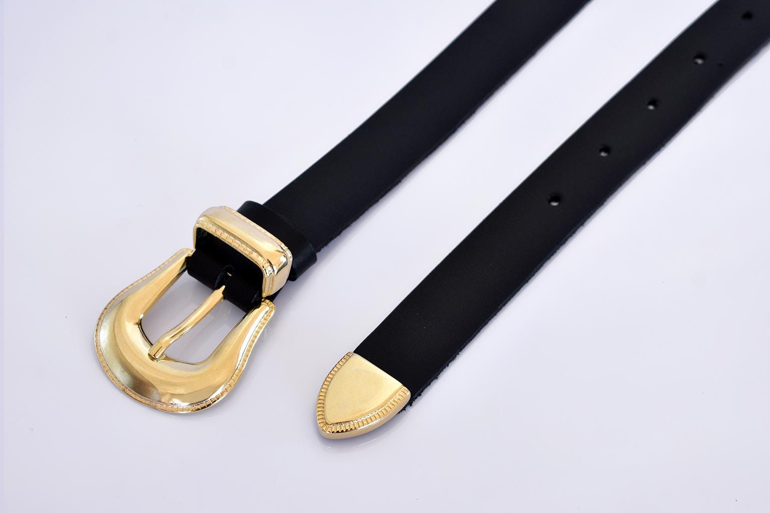 Handmade Black Leather Belt: Women display picture 3